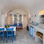 Gilbert's Cave With Cave Jacuzzi بيت للعطل ميغالوخوري