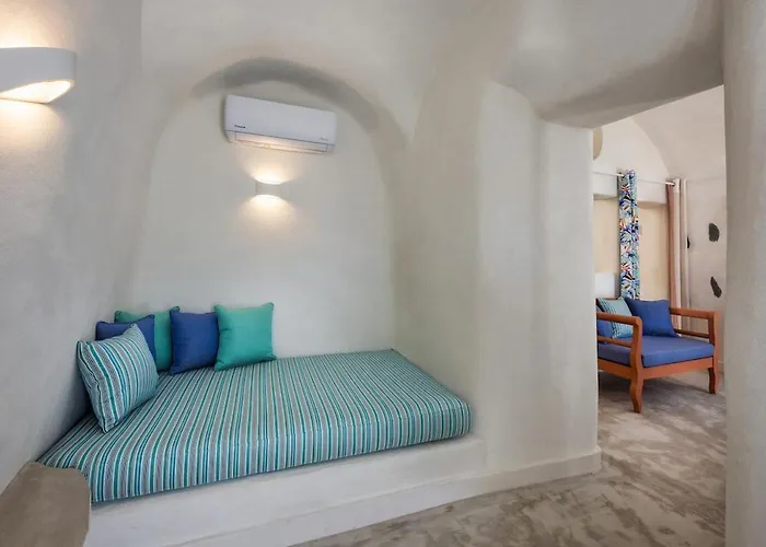 Gilbert's Cave With Cave Jacuzzi 펜션 *